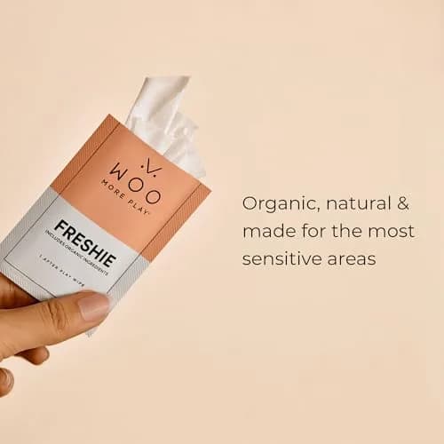 Woo More Play Freshies 10 ct | Organic & pH-Balanced Intimate Wipes for Women & Men thumbnail 2