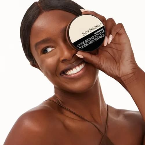 Black Radiance True Complexion Loose Setting Powder Honeymoon 18.14 g (0.64 oz) | Sets Makeup for All Day Wear thumbnail 4