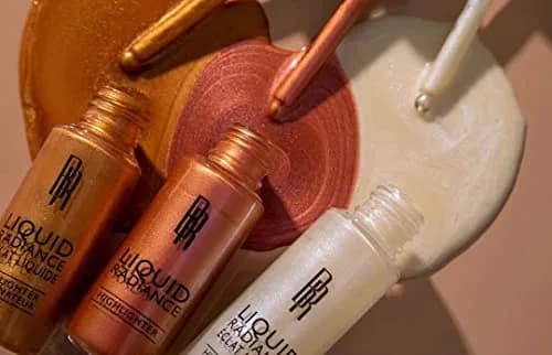 Black Radiance Liquid Radiance Highlighter Weight In Rose 29.57ml (1 Fl Oz) | Illuminator for Melanin-Blessed Complexions thumbnail 5