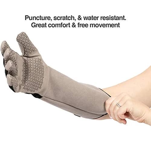 PetFusion Multipurpose Pet Glove for Grooming, Grey | Water-Resistant, Scratch & Puncture Protection thumbnail 2