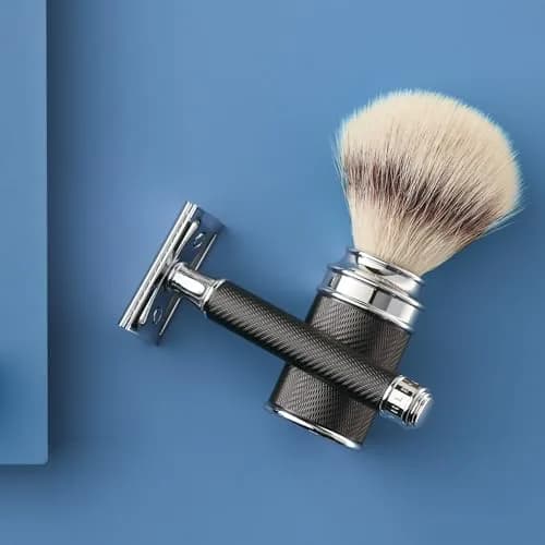 MÜHLE TRADITIONAL R89 Closed Comb Double Edge Safety Razor for Men, 105g (3.7oz) | Precision Shave thumbnail 6