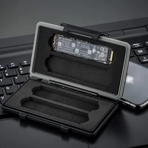 Kiorafoto 4-Slot M.2 NVMe SSD Case 130mm (5.1in) | Water-Resistant & Anti-Shock Protective Wallet Organizer thumbnail 8