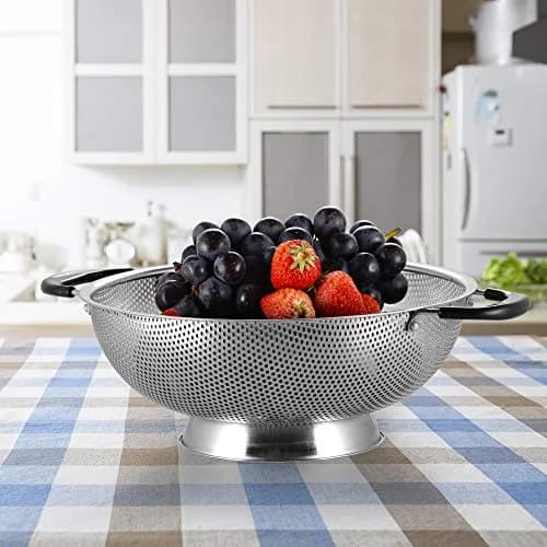 Tiawudi 5-Quart Stainless Steel Colander with Heat Resistant Handles | Easy Grip Micro-Perforated Strainer thumbnail 7