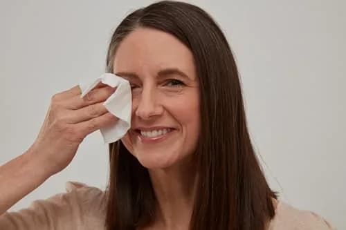The Eye Doctor Biodegradable Eyelid Wipes 40 Count (1.5 oz) | Gentle Sensitive Eye Cleaner for Daily Lid Care thumbnail 9