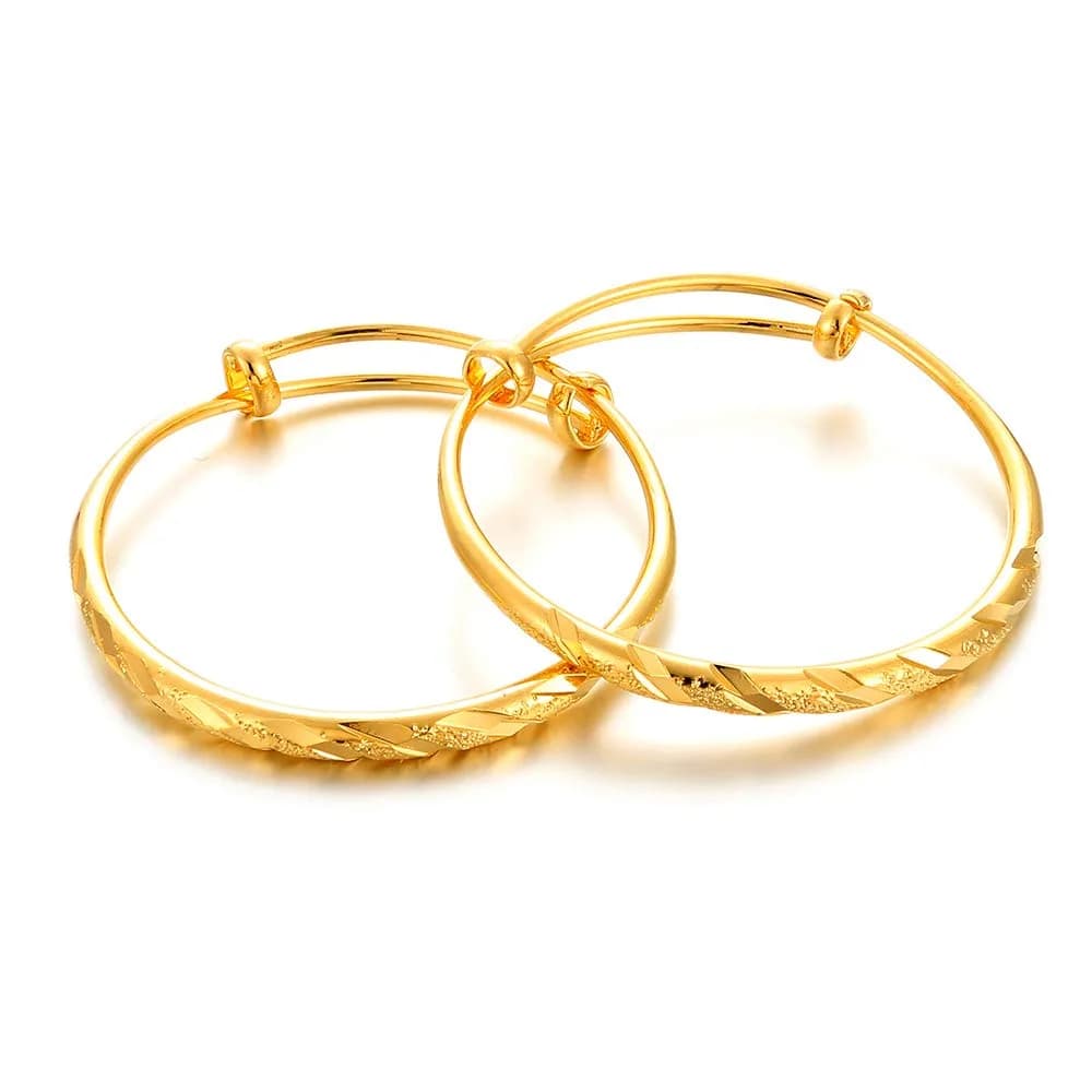 Ethlyn 18K Gold Plated Stars Kids Lucky Bangles (2-Pack, 5cm Inner Diameter) | Adjustable Fit for Ages 3+ — B145