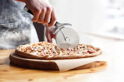 KitchenAid Classic Pizza Wheel with Sharp Blade & Finger Guard, 22.86 cm (9-Inch) | Cuts Crusts, Pies, and Dough thumbnail 5