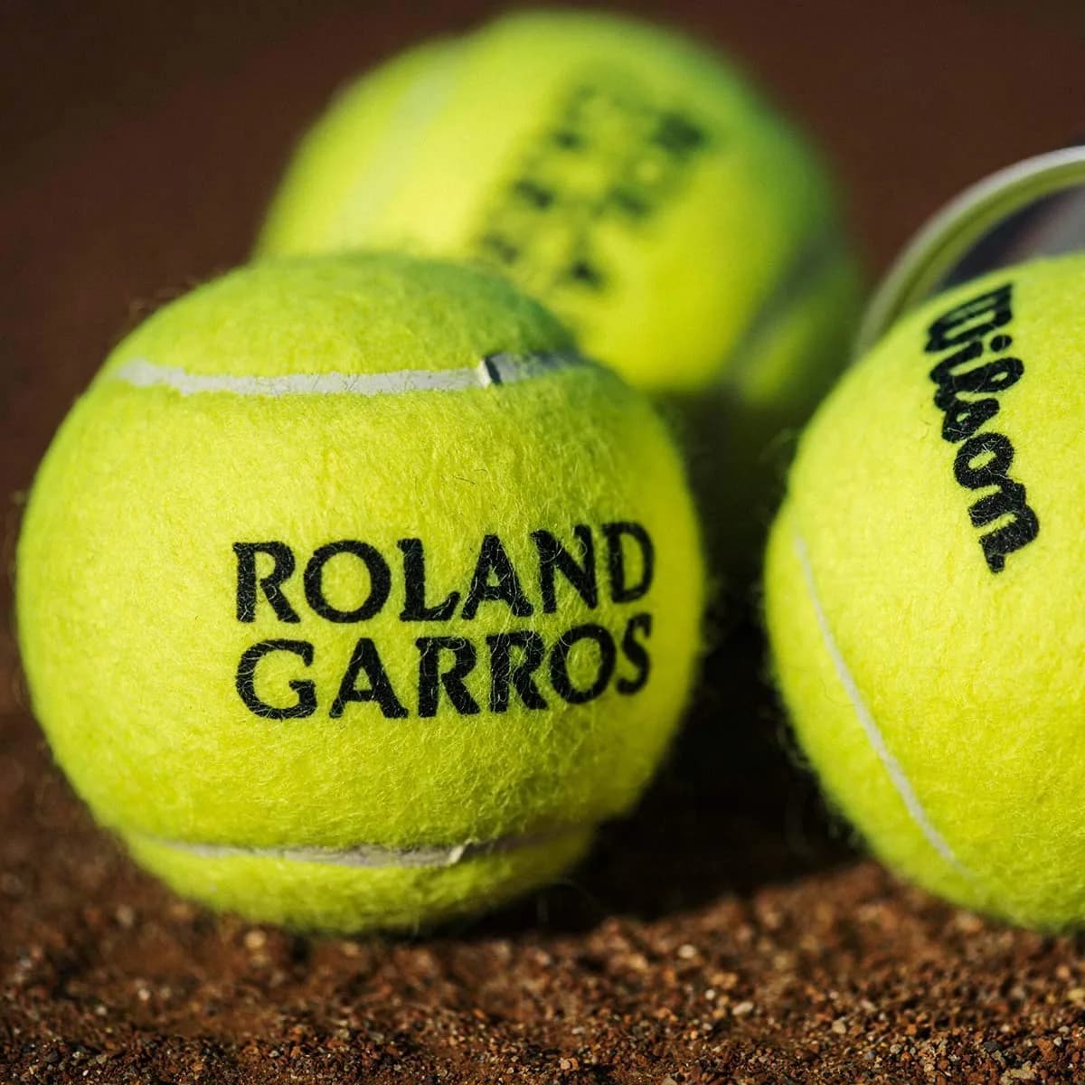 Wilson Unisex-Adult Roland Garros Official Tennis Ball, Yellow, 3 Balls | Superior Clay Court Performance thumbnail 2