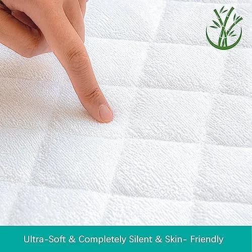 Biloban Zippered Crib Mattress Protector Waterproof 6-Sided Encasement 71cm x 132cm x 15cm (Pack of 1) thumbnail 3