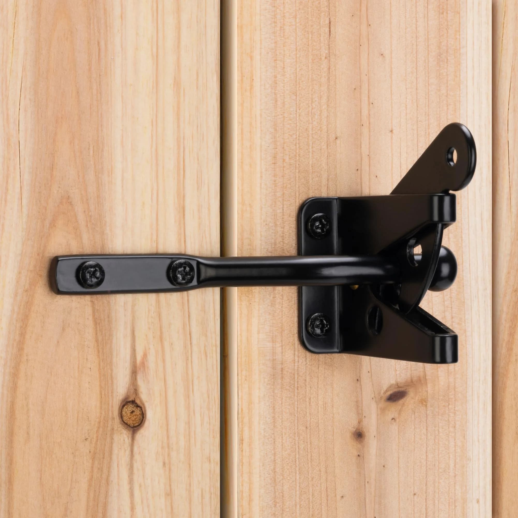 SANKINS Self Locking Gate Latch for Wooden Fence | Gravity Lever Lock, 1pcs, Heavy Duty Iron