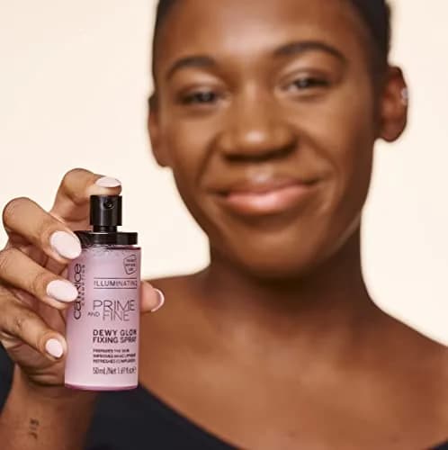 Catrice Cosmetics Prime & Fine Illuminating Dewy Glow Spray 150 ml (5.07 Fl Oz) | Vegan & Cruelty Free thumbnail 4
