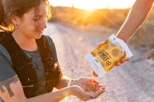 Honey Stinger Organic Mini Vanilla Waffles 5.3 oz (150 g) | USDA Organic Energy Snack thumbnail 4