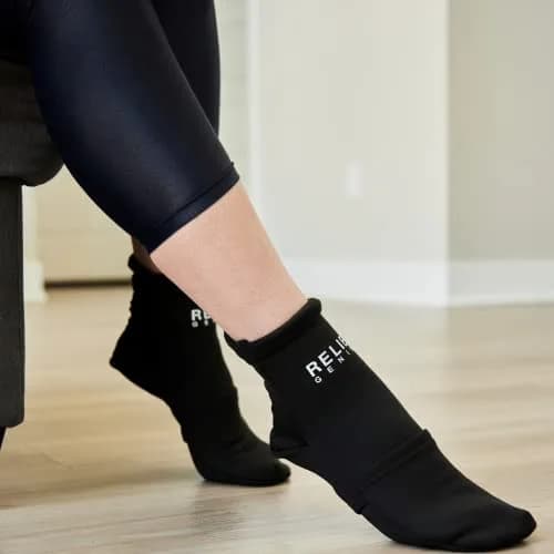 CTR BAND Cold Therapy Socks with Gel Ice Packs, Large | Full Foot Coverage for Pain Relief thumbnail 9