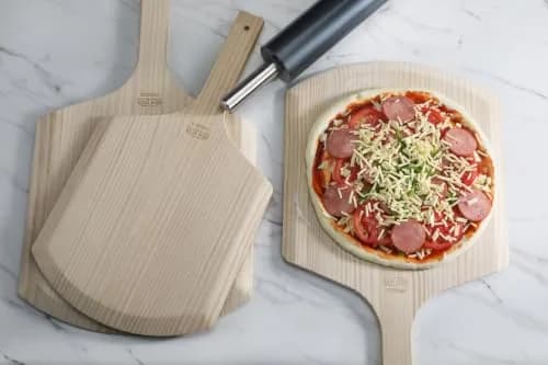 New Star Foodservice Wooden Pizza Peel 16" L x 14" W | Restaurant-Grade, 30" Overall Length thumbnail 5