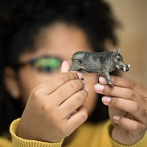 Schleich Warthog Toy Figurine 8.1 cm (3.2 inches) | ASTM-Tested for Safe Play thumbnail 2