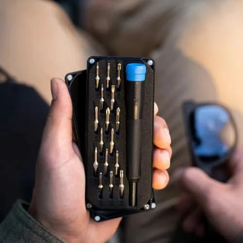 iFixit Minnow Driver Kit Pocket-Sized Screwdriver with 16 Precision Bits 12.4 cm (4.9 in) thumbnail 6