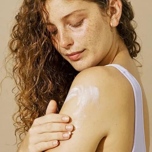 Aveeno Daily Moisturizing Body Lotion, Fragrance-Free, 2.5 fl. oz, 3 Pack | Supports 48-Hour Hydration & Skin Barrier thumbnail 5