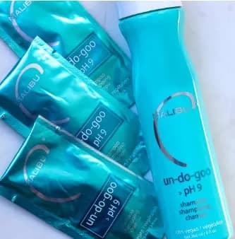 Malibu C Un-Do-Goo Clarifying Shampoo 12 Packets | Sulfate-Free Resin & Product Build Up Remover for Chemically Treated Hair thumbnail 3