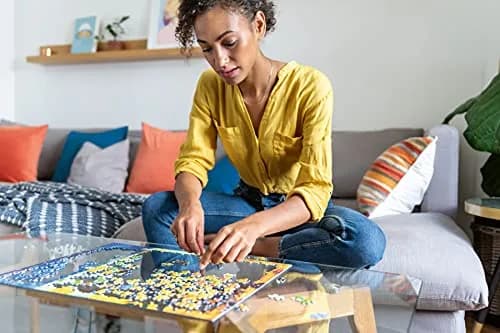 Ravensburger Quaint Café 1000-Piece Jigsaw Puzzle | 70 x 50 cm (27 x 20 inches) thumbnail 6