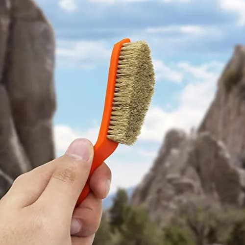 TWO STONES Boar Hair Rock Climbing Brush 175mm Handle | Durable Boulder Cleaning Tool for Indoor & Outdoor Climbing thumbnail 5