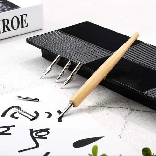 OIXXAF 11-Piece Comic Pen Nib Set with Wooden Holder | Drawing & Calligraphy Essentials thumbnail 14