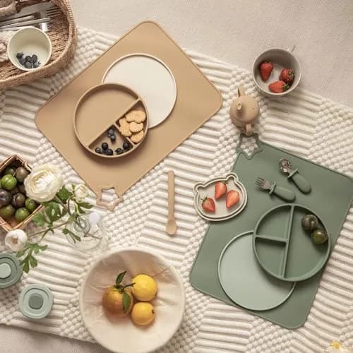 Moonkie Silicone Placemats for Baby & Kid, 2 Packs, 40cm x 30cm (15.7" x 11.7") | Stain-Proof, Non-Slip Toddler Food Mats thumbnail 4