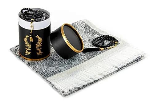 ihvan online Muslim Prayer Rug and Prayer Beads | Soft Taffeta Fabric, Portable, Elegant Design, Black | 117cm x 71cm thumbnail 4
