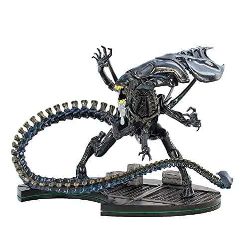 QMx Aliens Alien Queen Q-Fig Max Elite Diorama with Ripley Figure | 17.8 cm (7 in) Tall thumbnail 3