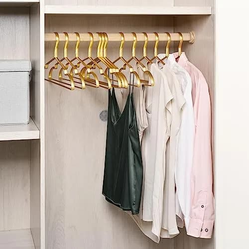 Amber Home Matte Gold Aluminum Coat Hangers 20 Pack, 41.9 cm (16.5”) Extra Smooth & Durable Metal Shirt Dress Hanger, Light & Sturdy Rack for Jacket Trouser Pant Slack thumbnail 6