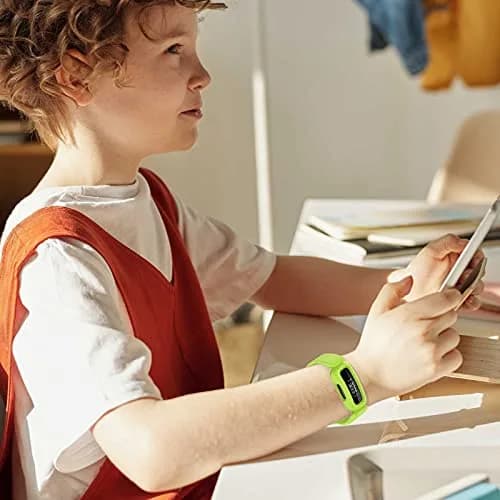 TopPerfekt Silicone Replacement Band Lime | Waterproof Sport Strap for Fitbit Ace 3 Kids thumbnail 2