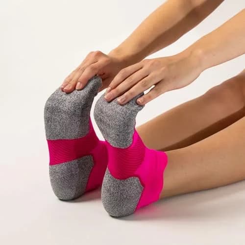 OS1st AC4 No Show Socks Pink Fusion | Blister Protection & Breathable Comfort thumbnail 7