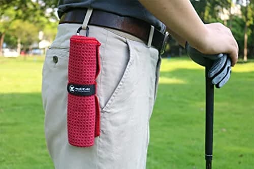 Handy Picks Microfiber Golf Towel 40cm x 40cm (16" x 16") | Pack of 3 Red Waffle Pattern with Carabiner Clip thumbnail 3