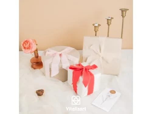 Vitalizart White Cotton Linen Ribbon with Spool 1.5 inch (3.81 cm) x 5 Yd (4.57 m) Frayed Fringe | Handmade Rustic Texture thumbnail 3