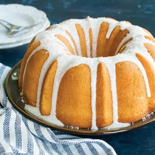 Nordic Ware Formed Treat Bundt Pan 12 Cup 2.84 L (12 Cup) Silver | Bakes Picture-Perfect Cakes With Ease thumbnail 2