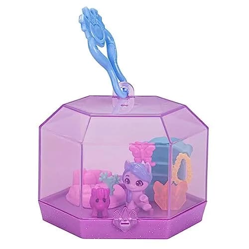 My Little Pony Mini World Magic Crystal Keychain Izzy Moonbow Toy - Portable Mini Playset, Pony, and Accessories for Kids Ages 5+ thumbnail 6