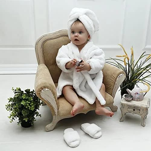 M&G House Newborn Photography Props Baby Bathrobe Set White 6-13 Months | Soft Cotton Crochet thumbnail 4