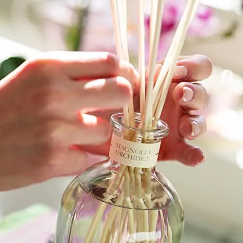 Dr. Vranjes Magnolia Orchidea Diffuser 250ml + Double Pack of White Sticks | Floral Luxury Home Fragrance thumbnail 5