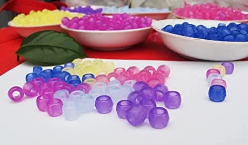Looconi UV Beads Multi Color Changing Plastic Pony Beads 600 Pieces | Glow in The Dark & UV Reactive thumbnail 6