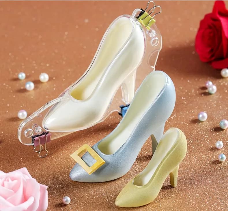 TUKE 3D Polycarbonate Chocolate Mold with Clips High Heel Shoe 4.52 x 3.2 inch | Food-Grade, Durable, Easy Demoulding thumbnail 7