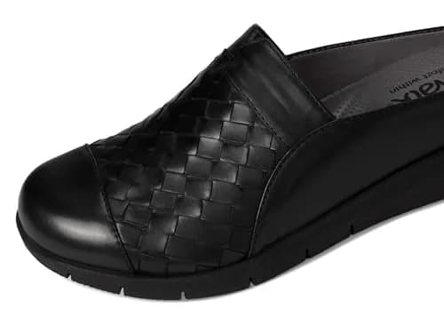 SoftWalk San Marcos II Leather Loafers for Women | Casual, Narrow Fit, Shock-Absorbing Sole thumbnail 9