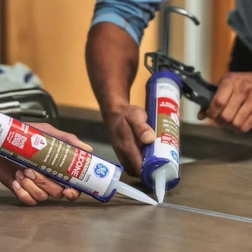GE Advanced Silicone Caulk for Kitchen & Bathroom, Clear 295ml (10 fl oz) | 100% Waterproof Sealant thumbnail 8