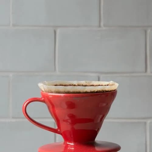 Hario V60 Ceramic Coffee Dripper Red 600ml (1-4 Cups) | Expert Pour-Over Coffee Brewer thumbnail 5