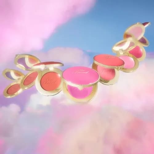Too Faced Cloud Crush Blurring Blush | Velvety Powder Blush for Cheeks with High-Pigment Formula | 93% Naturally Derived Ingredients, Vegan & Cruelty-Free, Candy Clouds, 0.17 Ounce thumbnail 7