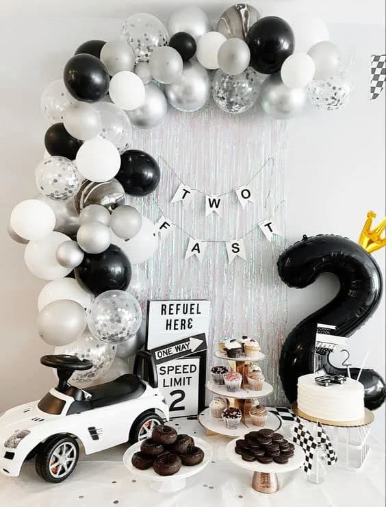 IWERP Black Crown 5 Balloon - 40 Inch Number Balloon | Reusable Foil Party Decoration thumbnail 12