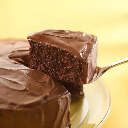 Betty Crocker Super Moist Devil's Food Cake Mix 13.25 oz | Rich Chocolate Flavor & Moist Texture thumbnail 2