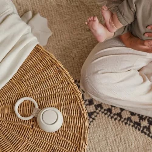 Hatch Baby Rest Go Portable Sound Machine & Sleep Soother for Babies & Kids (Putty) | 10 Soothing Sounds, Clip & Rechargeable Battery thumbnail 3