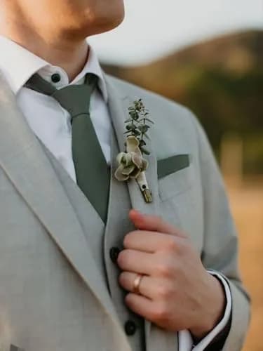 Mantieqingway Skinny Tie for Men, Cotton Linen, Sage Green | 2.95 inch Wide, Formal & Casual thumbnail 2