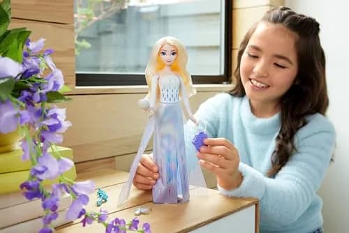 Mattel Disney Frozen Elsa Fashion Doll Set, Spin & Reveal with 11 Surprises, Inspired by the Movie thumbnail 2