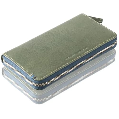 United Colors of Benetton Men's Leather Wallet, Green, W190/D100/H25 (mm) | Italian Oil Leather, Zipper Closure thumbnail 1