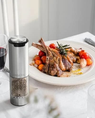 CIRCLE JOY Electric Pepper Grinder Stainless Steel 95ml | Rechargeable, Adjustable Coarseness, White LED Light thumbnail 6