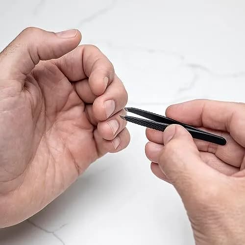 MANSCAPED® Shears 3.0, 5-Piece Precision Men’s Nail Grooming Travel Kit | Stainless Steel thumbnail 8